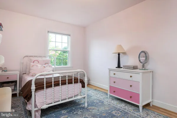 $5,900 | 822 South Royal Street, Alexandria, VA 22314