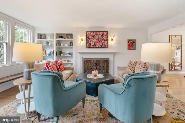 $5,900 | 822 South Royal Street, Alexandria, VA 22314