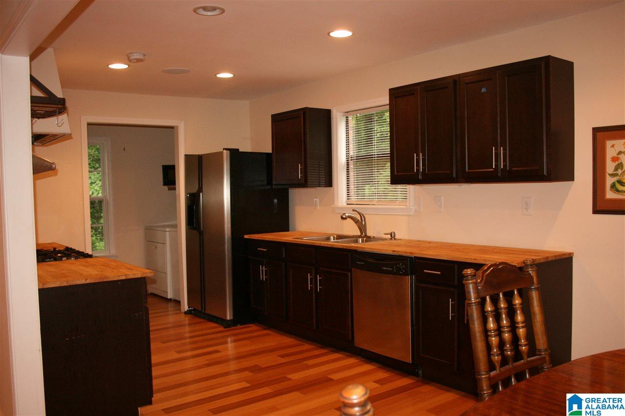 3461 Ridgecrest Drive Birmingham, AL 35216 - Photo 8 of 33