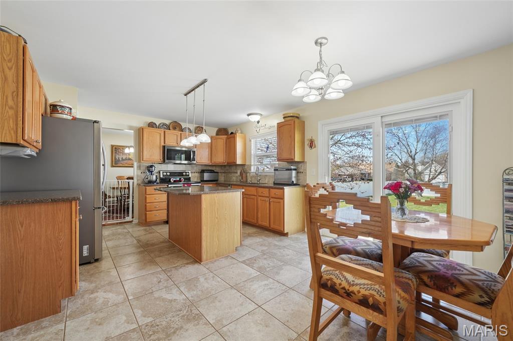 6099 Timber Hollow Lane High Ridge, MO 63049 - Photo 16 of 41