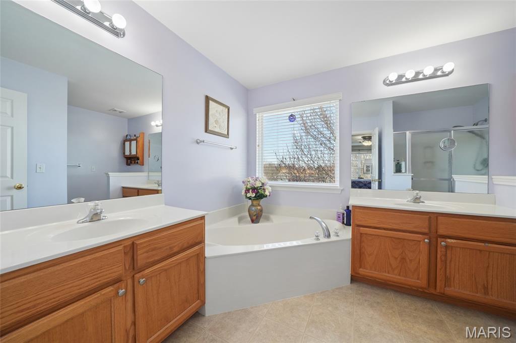 6099 Timber Hollow Lane High Ridge, MO 63049 - Photo 22 of 41