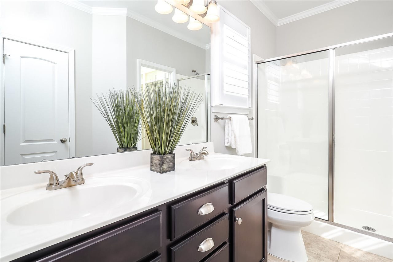 2038 Crockett Ridge Road Fuquay-Varina, NC 27526 - Photo 12 of 25 Master Bathroom