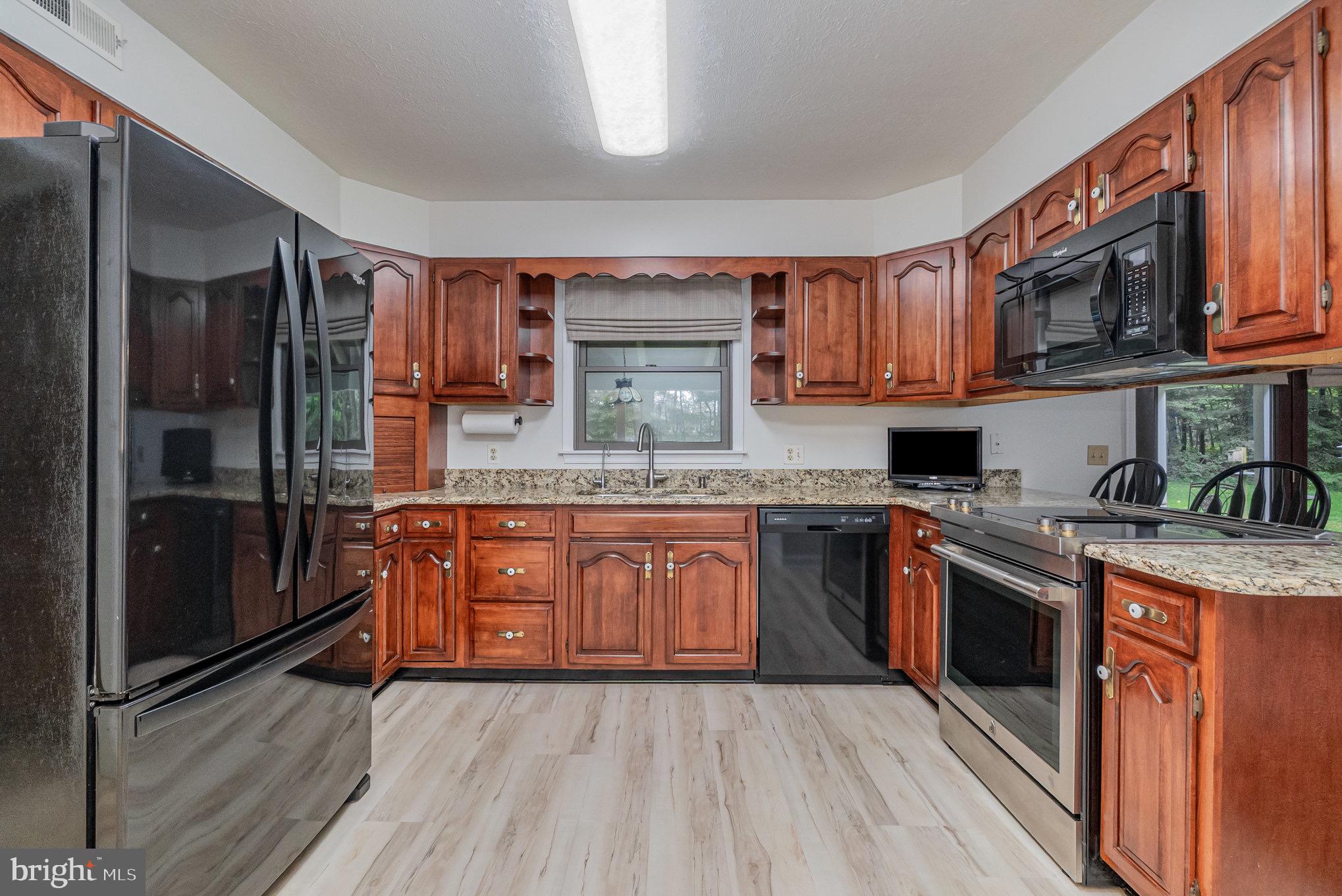 101 St Marys Road Pylesville, MD 21132 - Photo 16 of 57 Kitchen