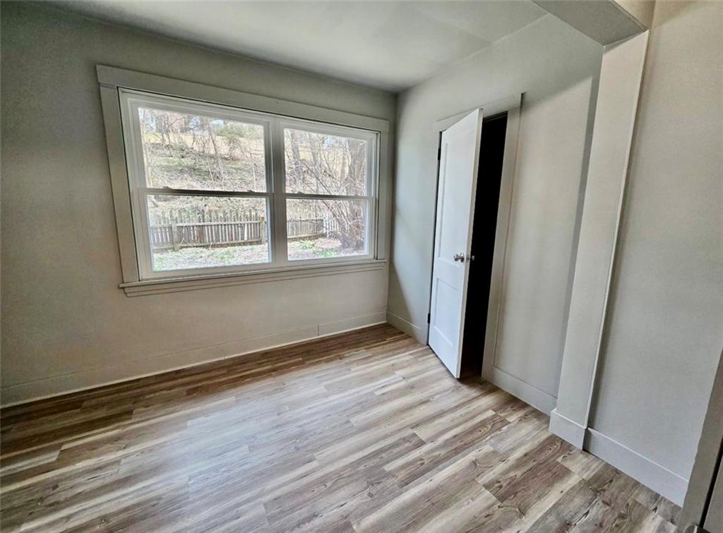 5725 Verona Road Verona, PA 15147 - Photo 8 of 40