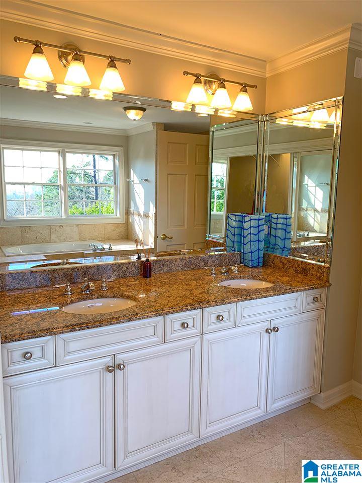3137 North Woodridge Road Birmingham, AL 35223 - Photo 29 of 34