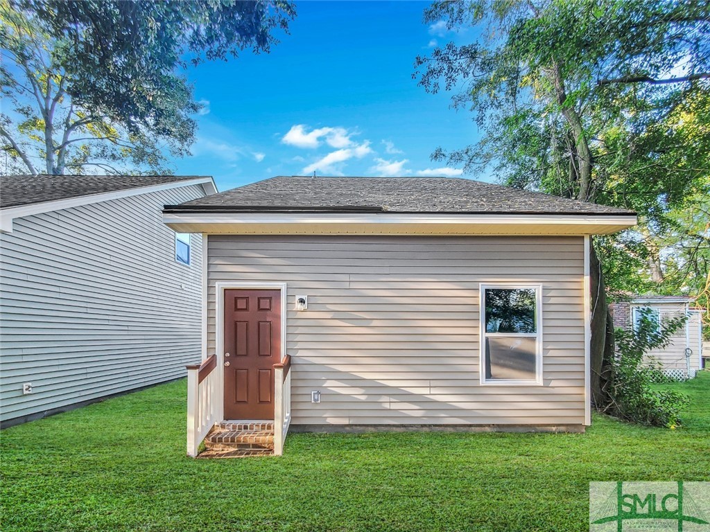 1328 Comer Street Savannah, GA 31415 - Photo 6 of 29