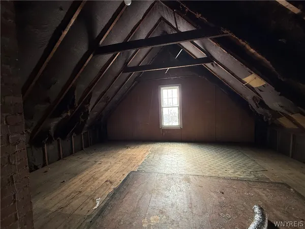 $144,900 | 161 Farmer Street, Buffalo, NY 14207