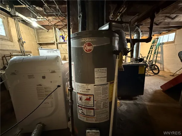 $144,900 | 161 Farmer Street, Buffalo, NY 14207