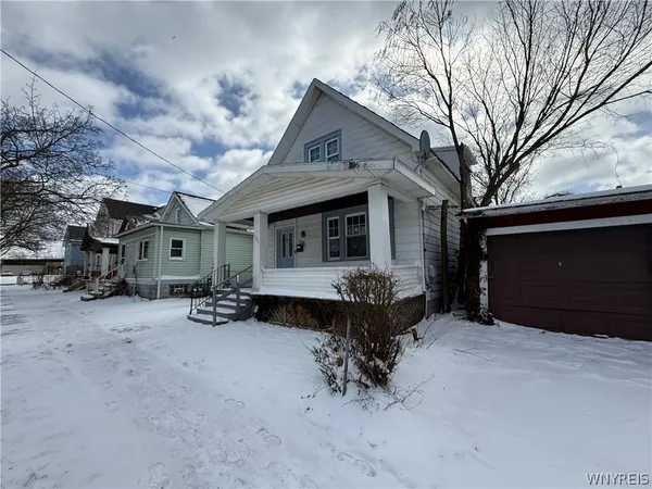 $144,900 | 161 Farmer Street, Buffalo, NY 14207