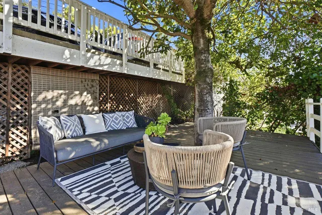 $1,850,000 | 1880-1882 Centro W Street, Tiburon, CA 94920