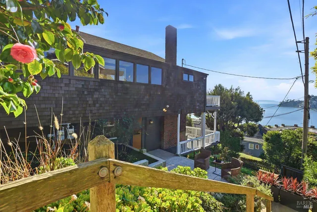 a view of house with outdoor space