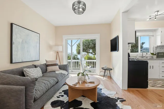 $1,850,000 | 1880-1882 Centro W Street, Tiburon, CA 94920