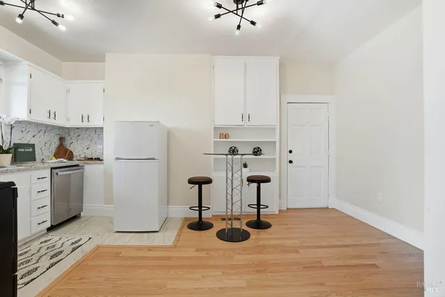 $1,850,000 | 1880-1882 Centro W Street, Tiburon, CA 94920