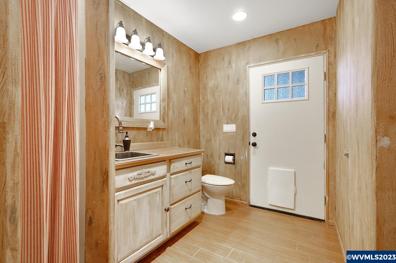 198 Northwest Reed Lane Dallas, OR 97338 - Photo 30 of 42