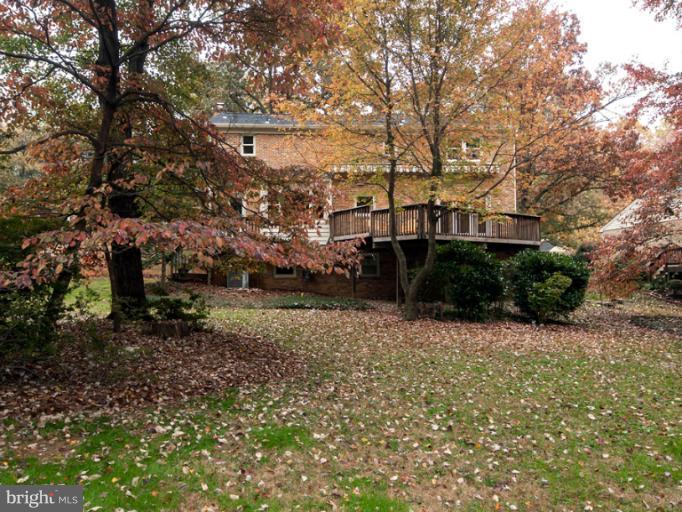 7706 Falstaff Road McLean, VA 22102 - Photo 21 of 30 Exterior (Rear)