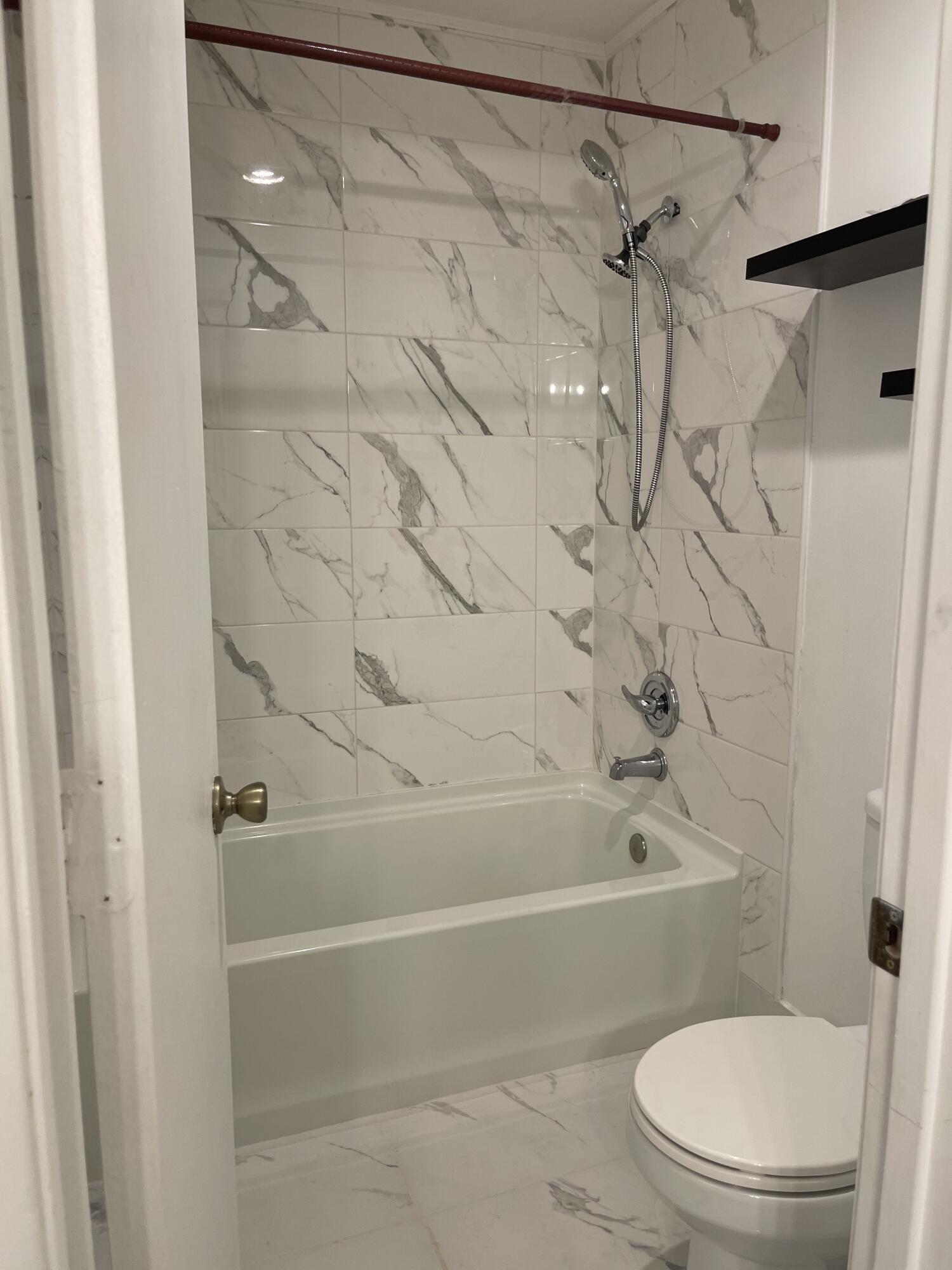 1141 Calamondin Terrace, Unit 203 Delray Beach, FL 33445 - Photo 21 of 28 1141-11