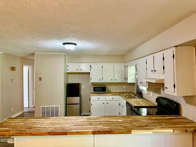 $209,000 | 23 Stanford Drive, Jackson, TN 38301