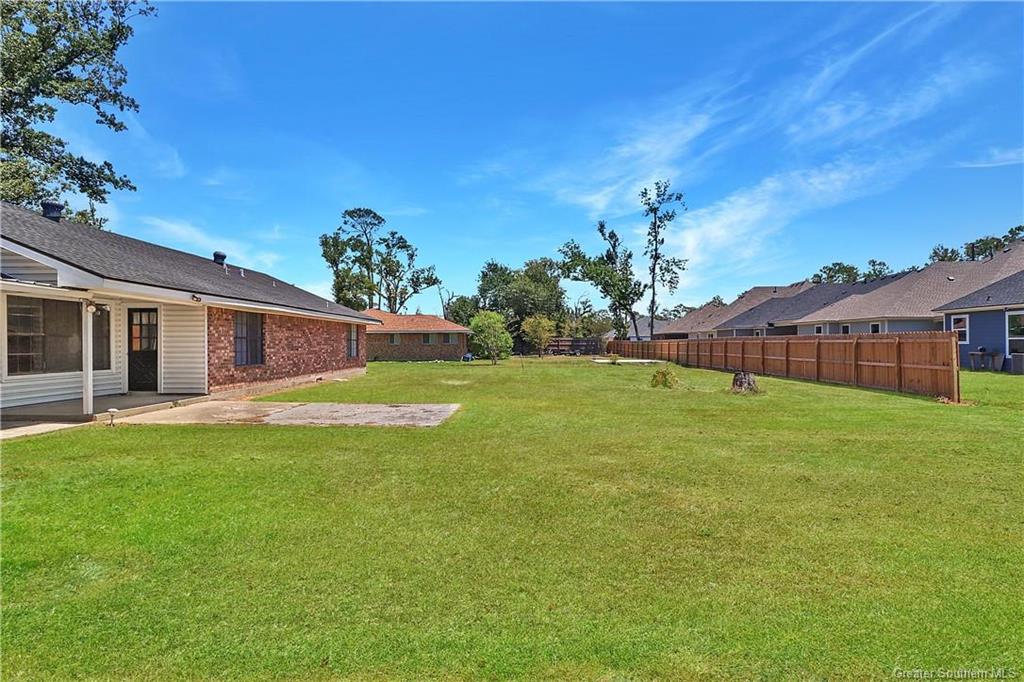 2112 Division Road Sulphur, LA 70663 - Photo 15 of 16 Gallery Image 15