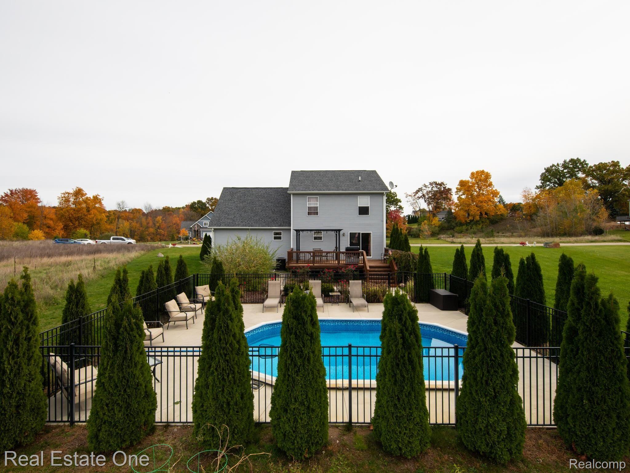 2910 Clivedon Road Howell, MI 48843 - Photo 40 of 43 40-Clivedon.jpg
