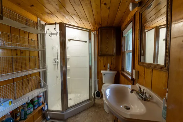 $5,000,000 | 1408 Turtle Lake Road, Gaylord, MI 49735