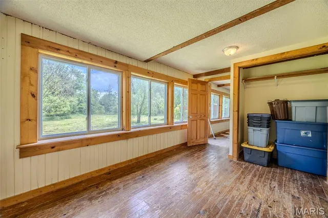 $319,000 | 82 Watermill Road, Buffalo, MO 65622