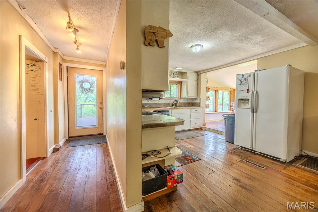 82 Watermill Road Buffalo, MO 65622 - Photo 5 of 66