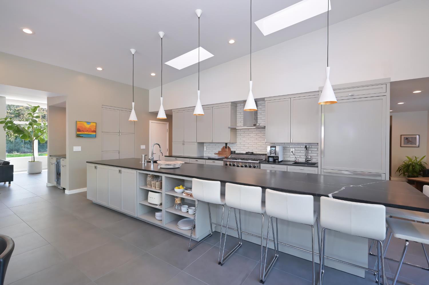 2701 Huntington Road Sacramento, CA 95864 - Photo 21 of 96