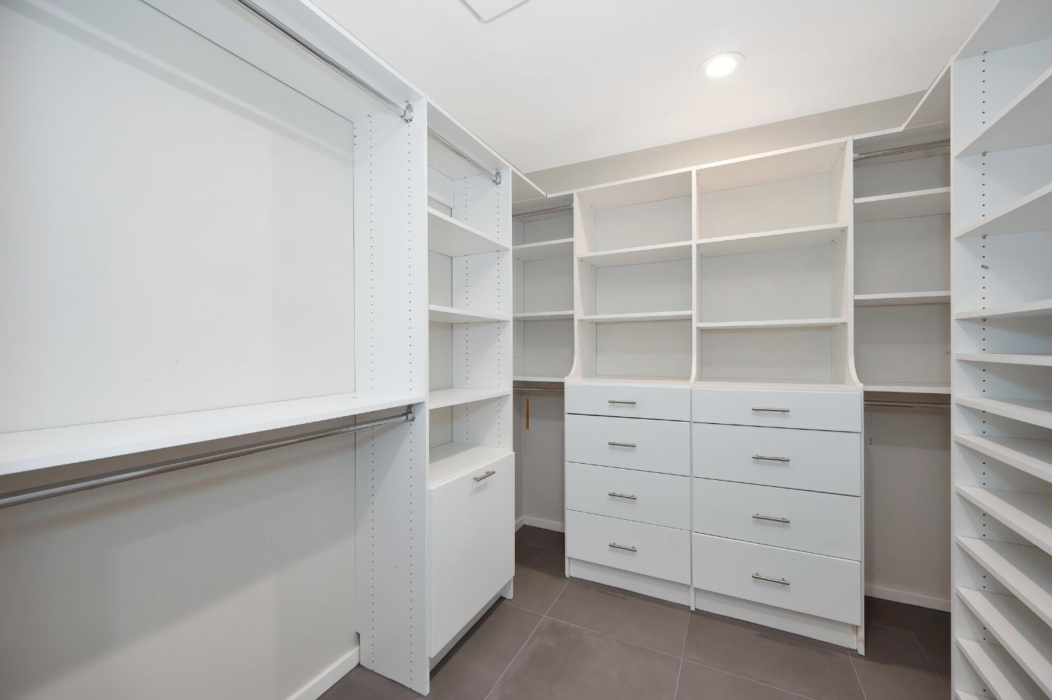 2701 Huntington Road Sacramento, CA 95864 - Photo 38 of 96