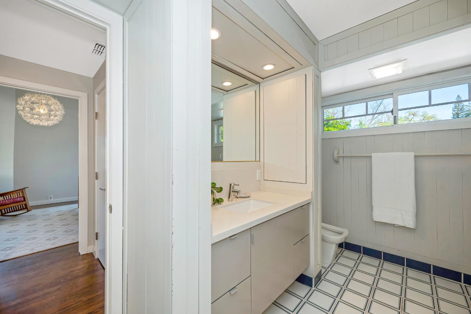 2701 Huntington Road Sacramento, CA 95864 - Photo 46 of 96