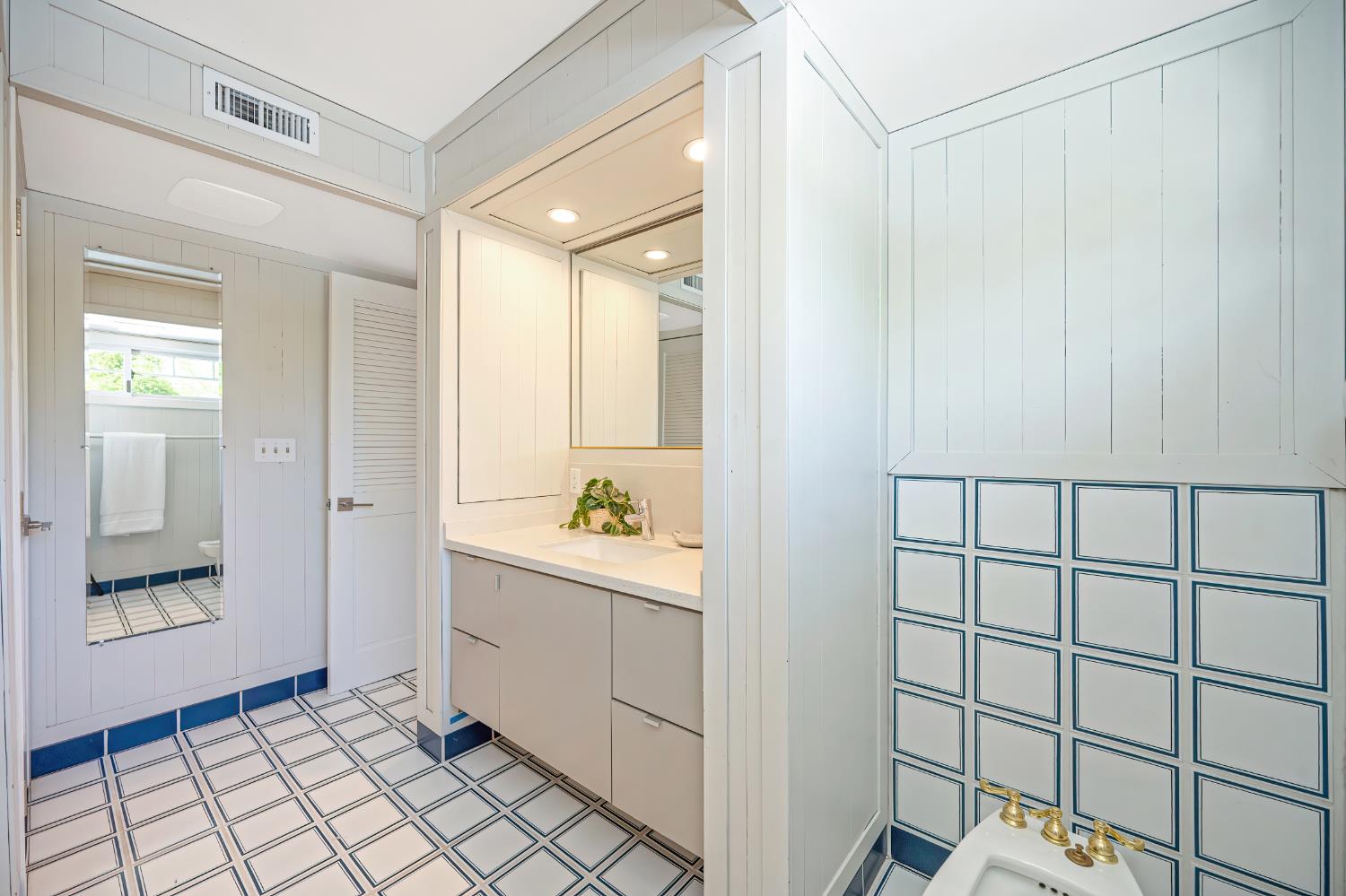 2701 Huntington Road Sacramento, CA 95864 - Photo 48 of 96