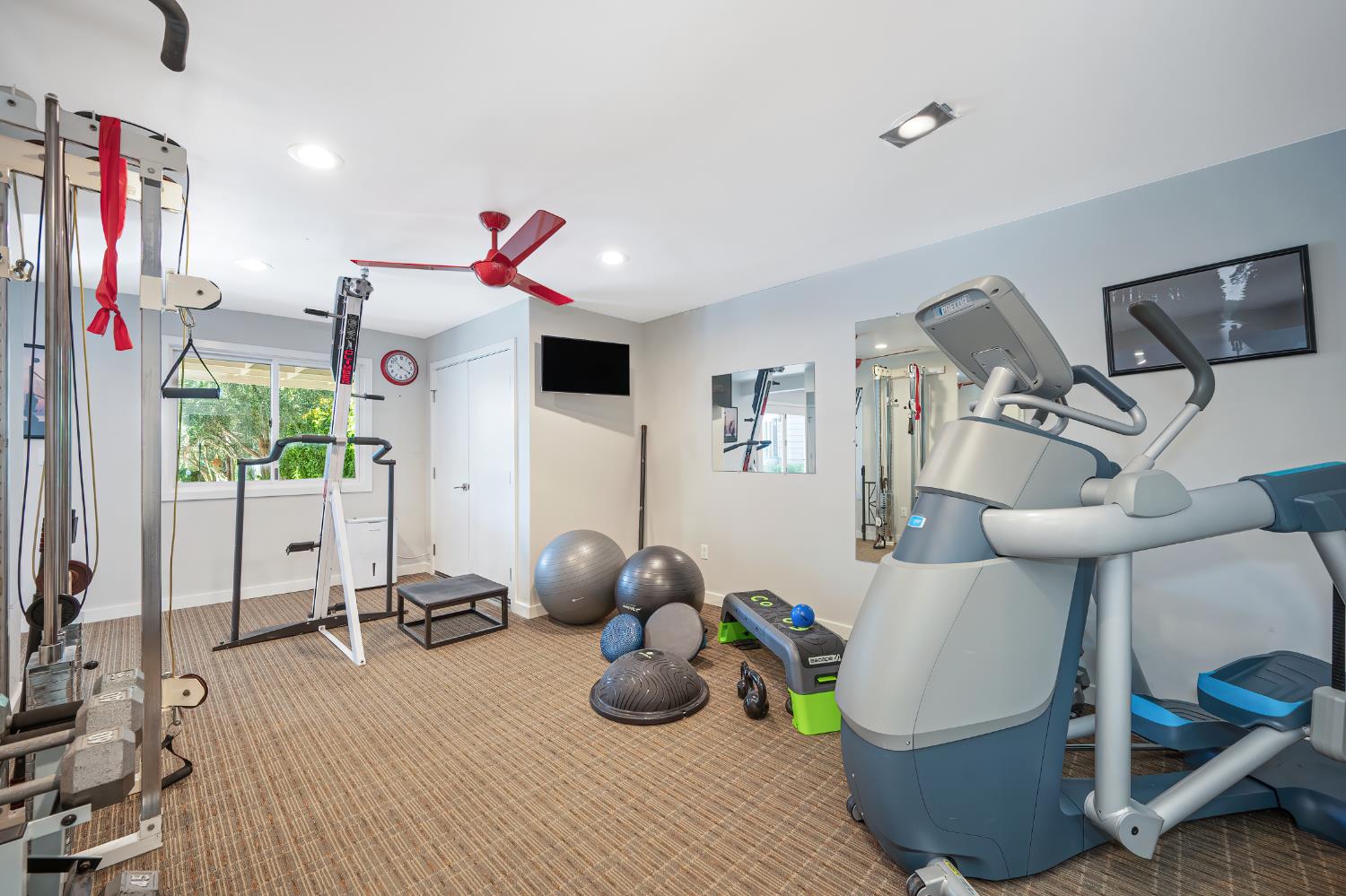 2701 Huntington Road Sacramento, CA 95864 - Photo 65 of 96