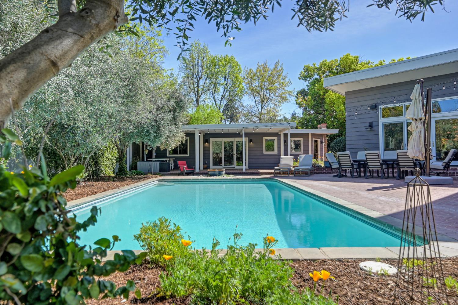 2701 Huntington Road Sacramento, CA 95864 - Photo 71 of 96