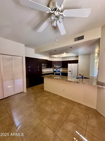 $3,300 | 11631 North 41st Street, Phoenix, AZ 85028
