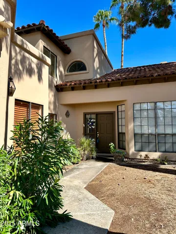 $3,300 | 11631 North 41st Street, Phoenix, AZ 85028