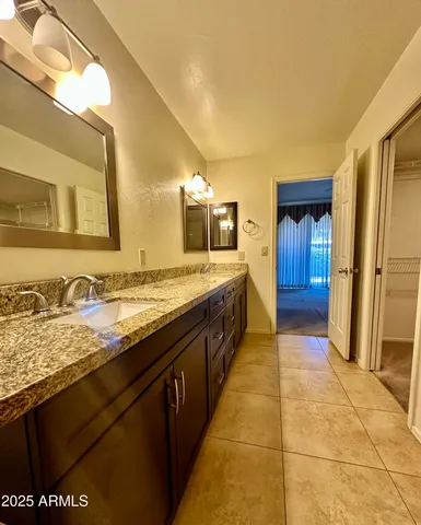 $3,300 | 11631 North 41st Street, Phoenix, AZ 85028