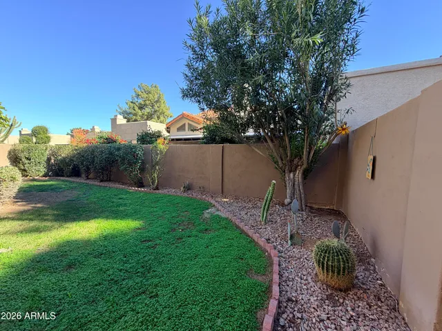 $3,200 | 11631 North 41st Street, Phoenix, AZ 85028