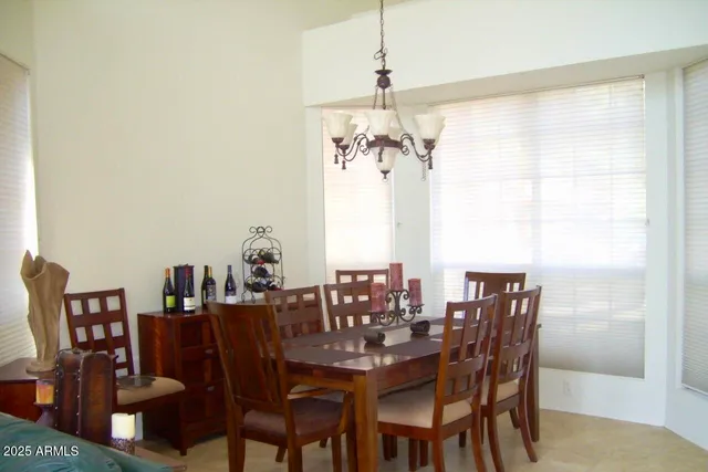 $3,300 | 11631 North 41st Street, Phoenix, AZ 85028