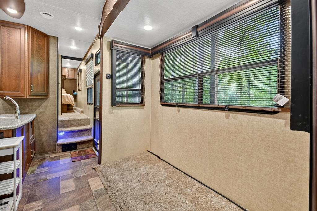 169 19th Street Ellijay, GA 30540 - Photo 15 of 33