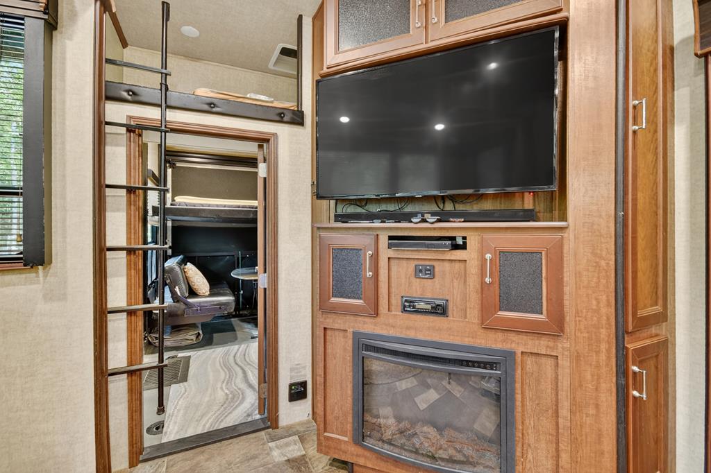 169 19th Street Ellijay, GA 30540 - Photo 17 of 33