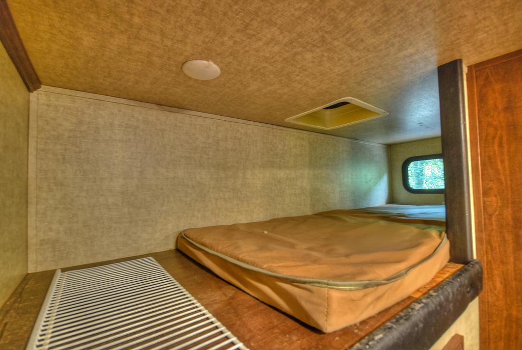 169 19th Street Ellijay, GA 30540 - Photo 18 of 33