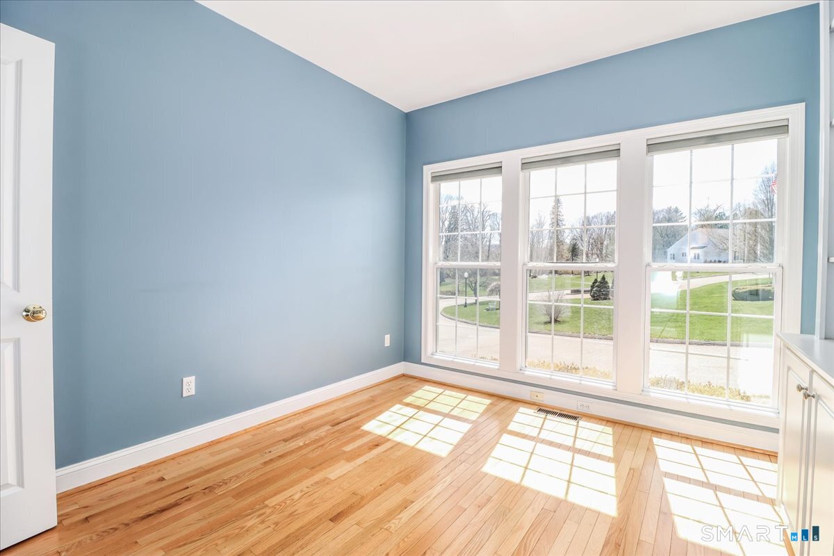 6 Carlson Ridge Court, Unit 6 New Milford, CT 06776 - Photo 3 of 36