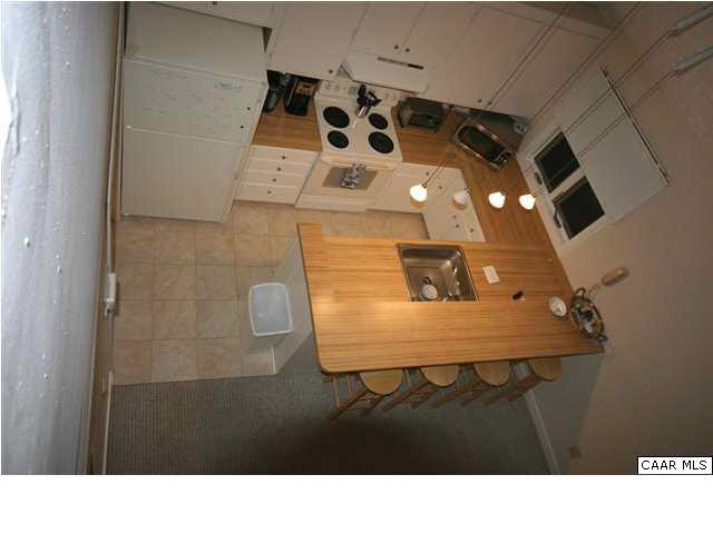 418 Three Ridges Roseland, VA 22967 - Photo 7 of 14 Kitchen from loft