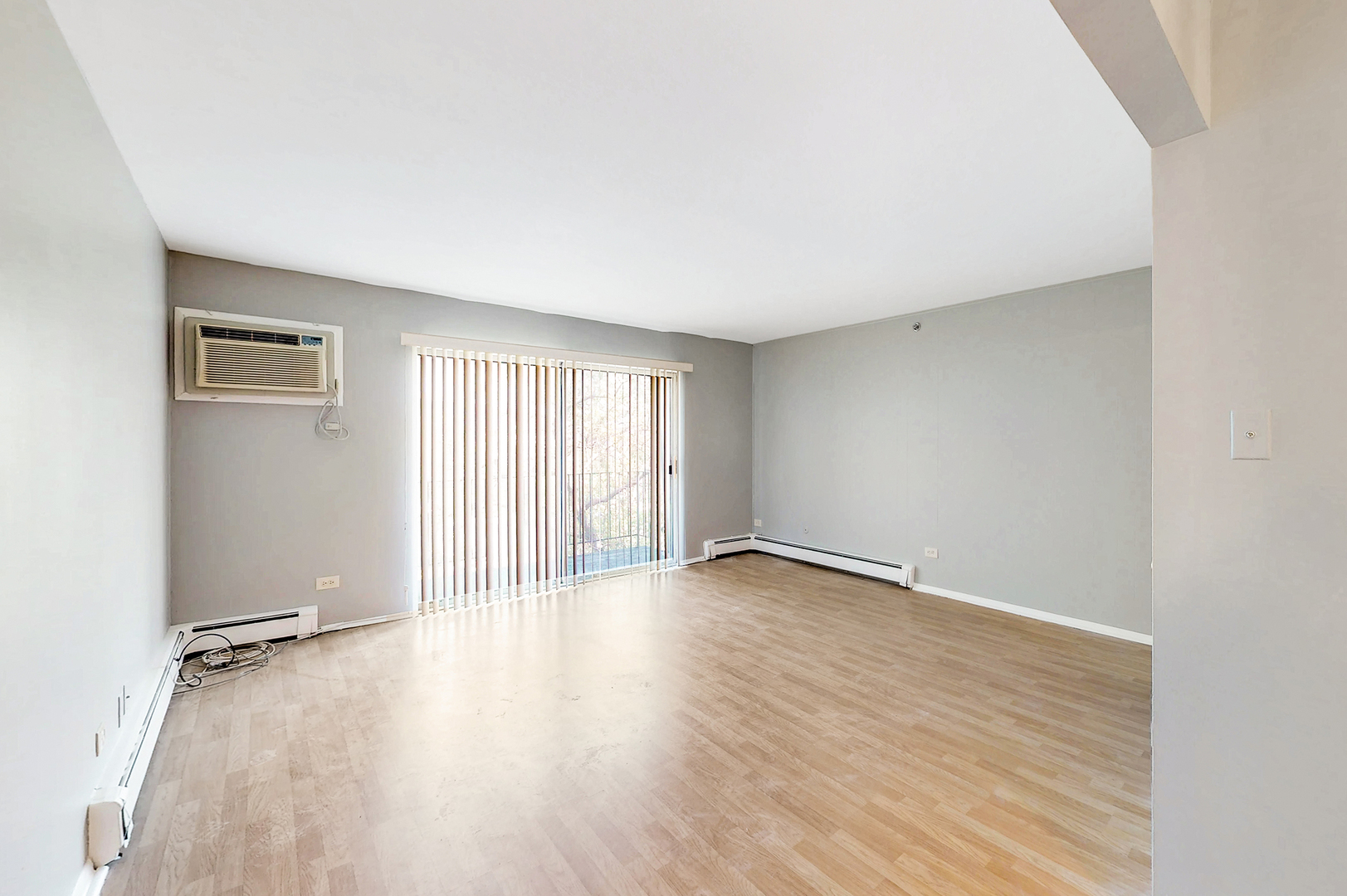 10320 South Ridgeland Avenue, Unit 301 Chicago Ridge, IL 60415 - Photo 3 of 35