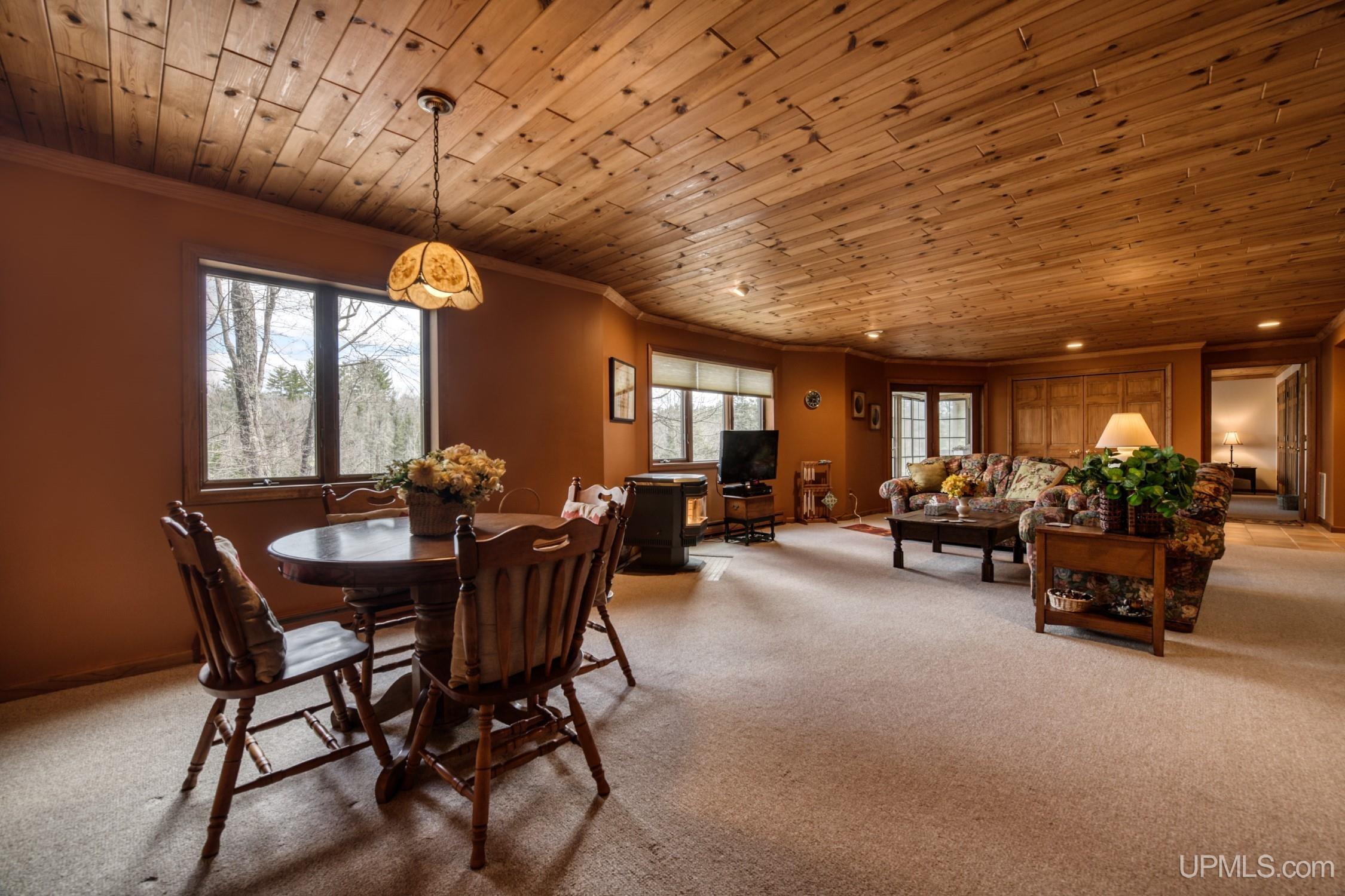 1616 Town Rd K Florence, WI 54121 - Photo 28 of 63 Gallery Image 28