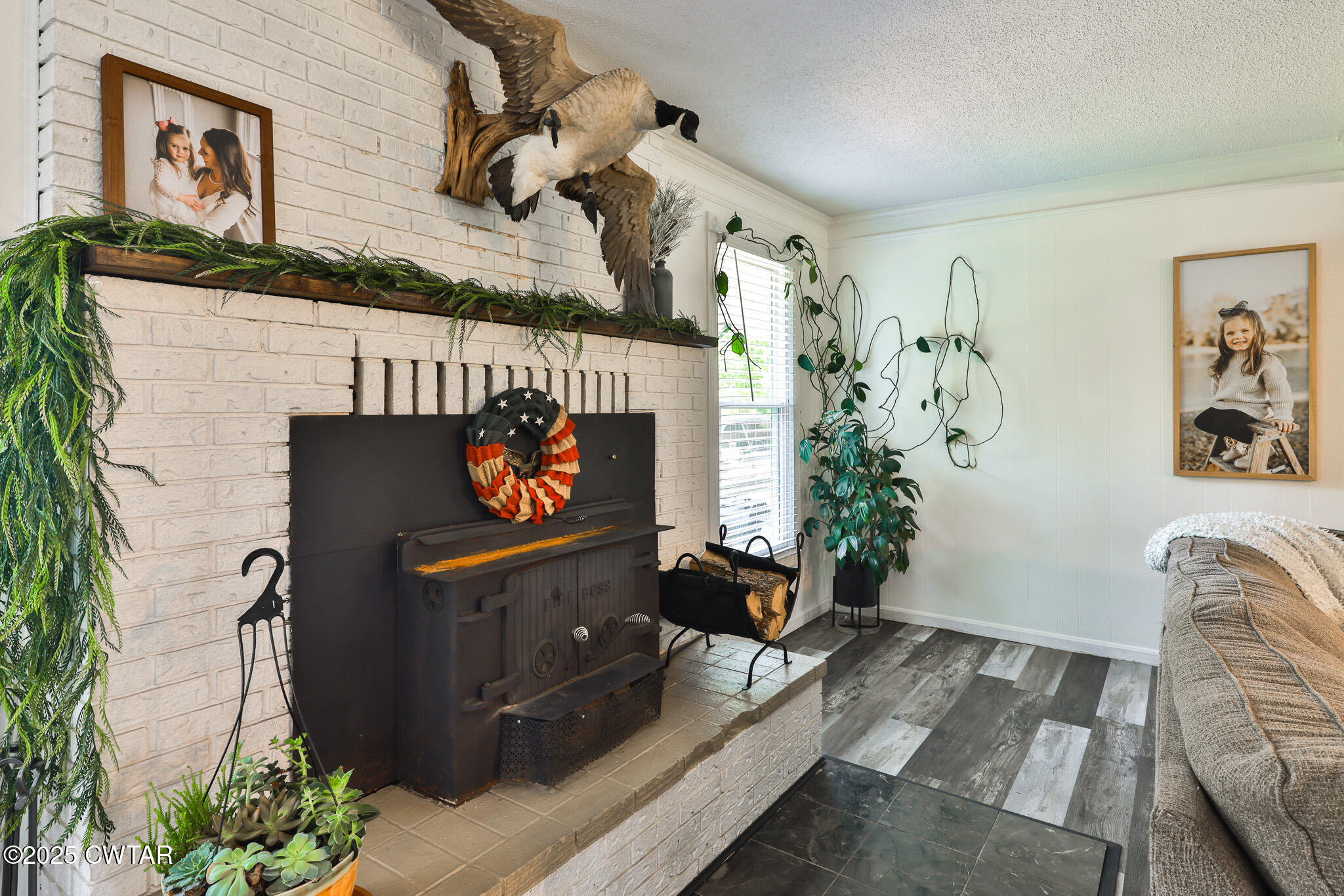 1968 Ralston Road Martin, TN 38237 - Photo 10 of 54 a living room with furniture and a fireplace