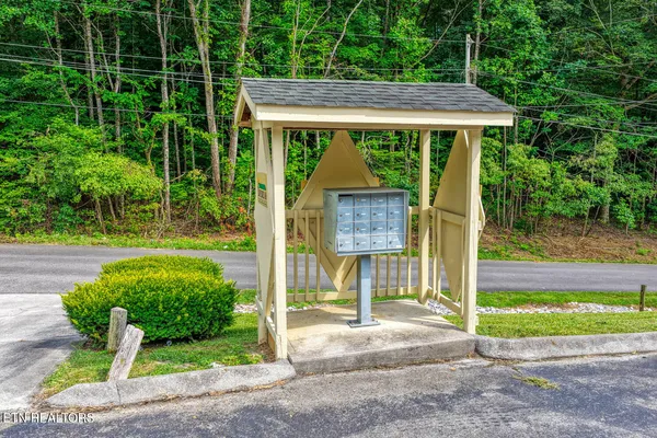 $1,760,000 | 2810-2812 Daybreak Way, Strawberry Plains, TN 37871