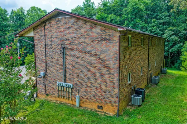 $1,760,000 | 2810-2812 Daybreak Way, Strawberry Plains, TN 37871