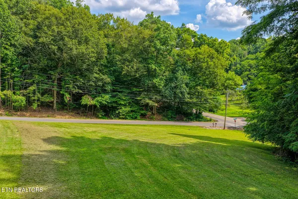 $1,760,000 | 2810-2812 Daybreak Way, Strawberry Plains, TN 37871