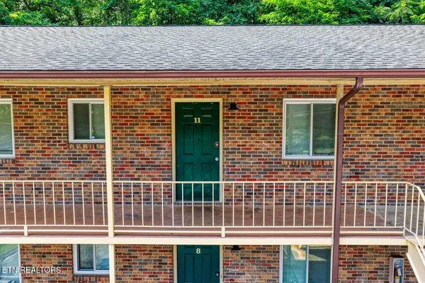 $1,760,000 | 2810-2812 Daybreak Way, Strawberry Plains, TN 37871