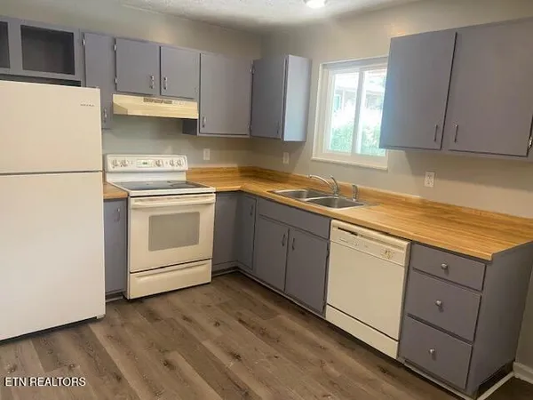 $1,760,000 | 2810-2812 Daybreak Way, Strawberry Plains, TN 37871